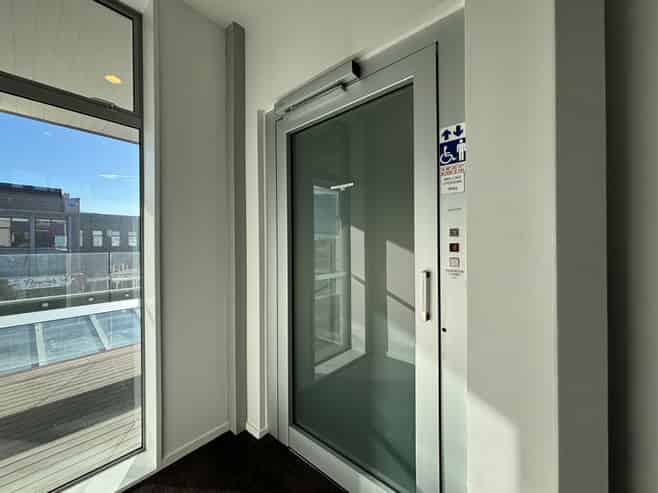 First Floor Office with Carpark
