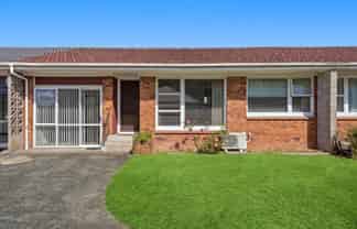 2/116 St. George Street, Papatoetoe