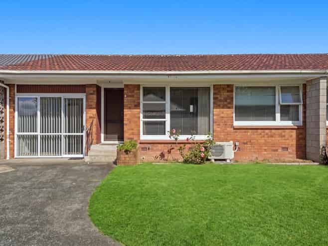 2/116 St. George Street, Papatoetoe