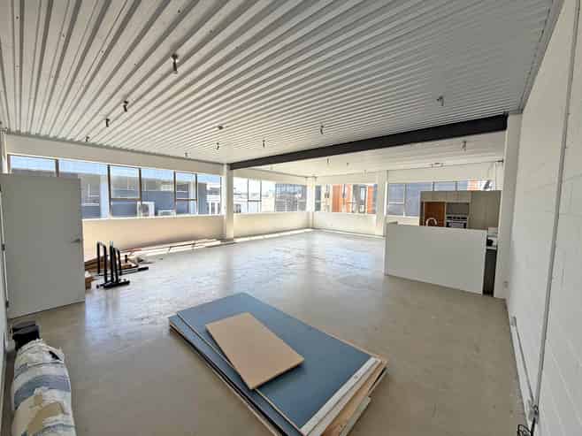 Industrial Style Office – Outstanding Value