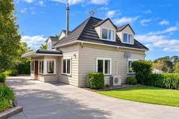 659 Whitford Road, Whitford