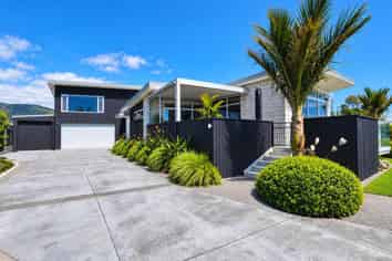 17c Shearer Drive, Oakura