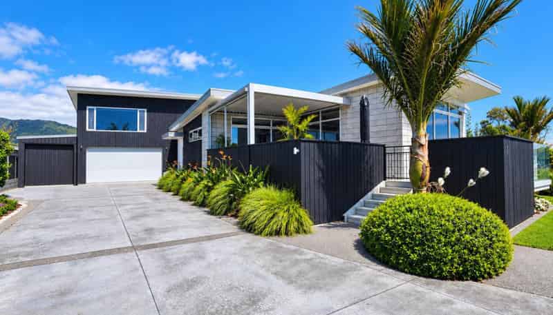 17c Shearer Drive, Oakura