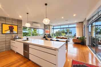 17c Shearer Drive, Oakura