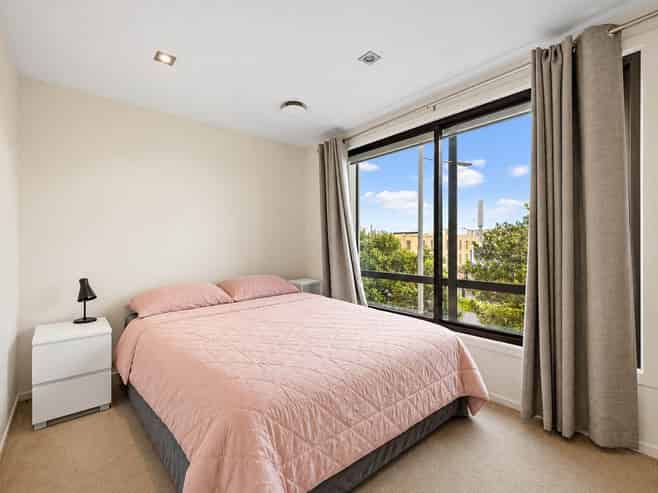 8 Dockside Lane, Auckland Central