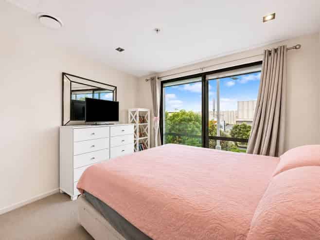 8 Dockside Lane, Auckland Central