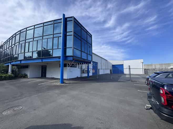 1,480sqm High-Exposure Industrial with Yard