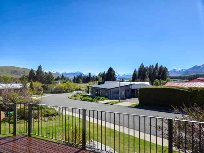 13 Hamilton Drive, Lake Tekapo