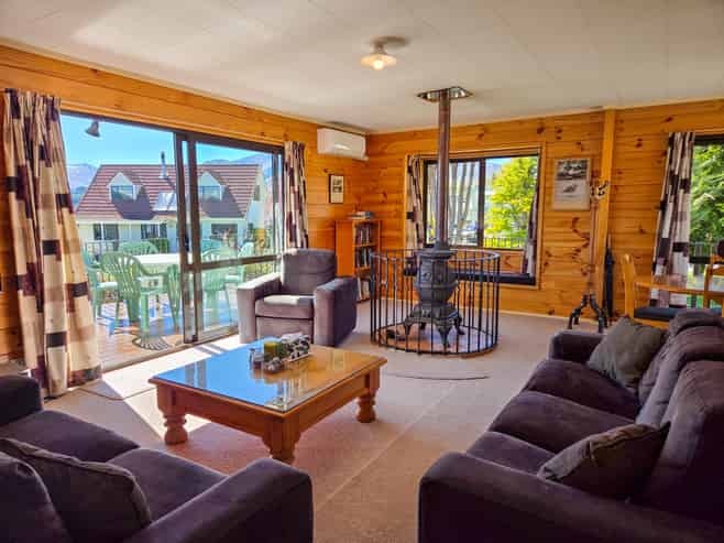 13 Hamilton Drive, Lake Tekapo