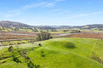 90 Camp Road, Coroglen, Tairua