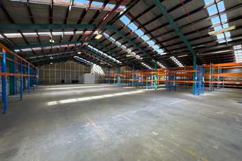 Refurbished Warehouse with Secure Yard