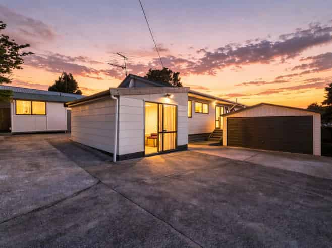 2/11 Jutland Road, Manurewa