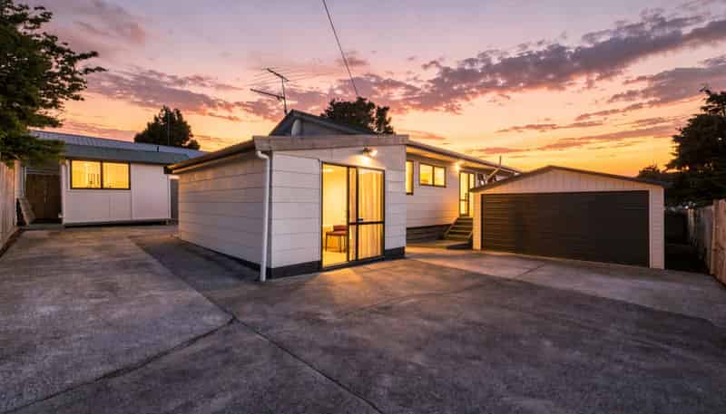 2/11 Jutland Road, Manurewa