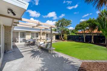21 Tarnica Road, Northpark