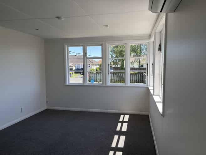 12 Rawlings Street, Bader