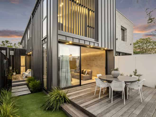 32A Gracefield Avenue, Christchurch Central