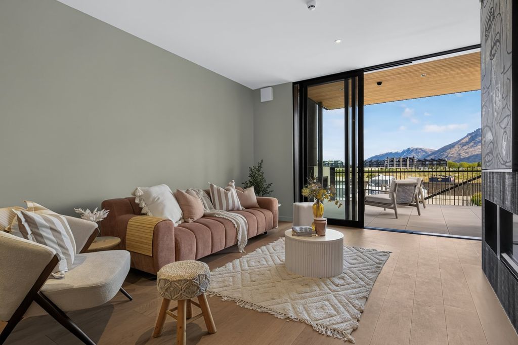 Welcome home to McKinlay Lane 3