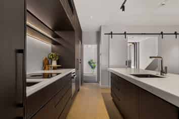27/2 McKinlay Lane, Jacks Point