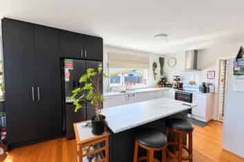 36 Brougham Street, Westport
