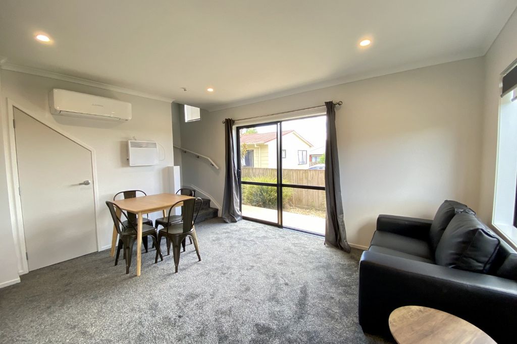 Studio Room - Close to University! 3