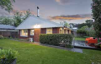 2/15 Knowles Street, Saint Albans