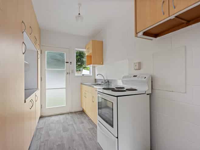 17C Selwyn Avenue, Avenues