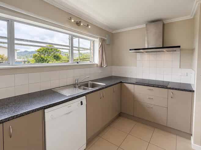 a/59 Churton Drive, Churton Park