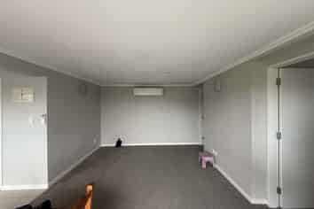 a/59 Churton Drive, Churton Park