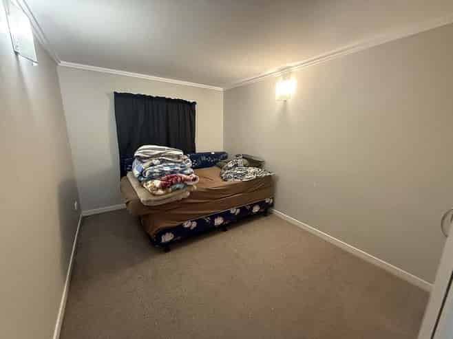a/59 Churton Drive, Churton Park