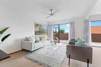 7/96 William Bayes Place, Red Beach