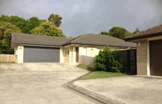 31 Willowgrange Place, Pukekohe