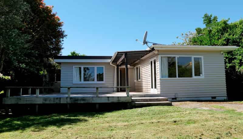 1 Titoki Rd, Raumati Beach