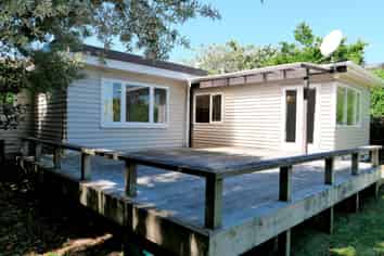 1 Titoki Rd, Raumati Beach