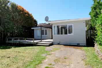 1 Titoki Rd, Raumati Beach