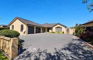 18 Oakwood Mews, Prebbleton