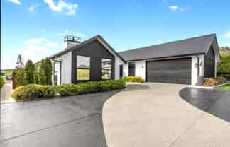 8 Parkridge Place, Mount Pleasant