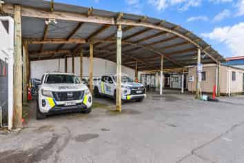 High-Profile 2,450M² Yard - Minutes from SH1