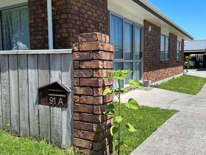 91a Broadway, Waitara