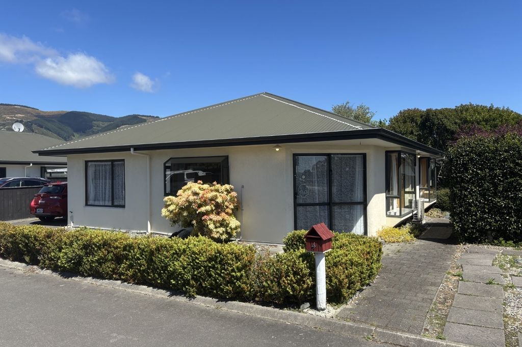 Sunny & Tidy House in a Fantastic Richmond Location 1