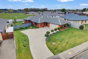 16 Bond Street, Waimate