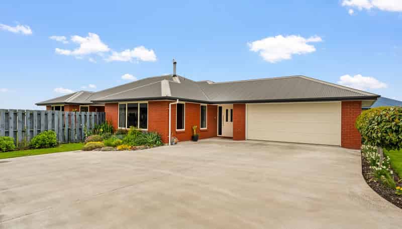 16 Bond Street, Waimate