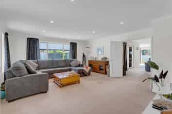 16 Bond Street, Waimate