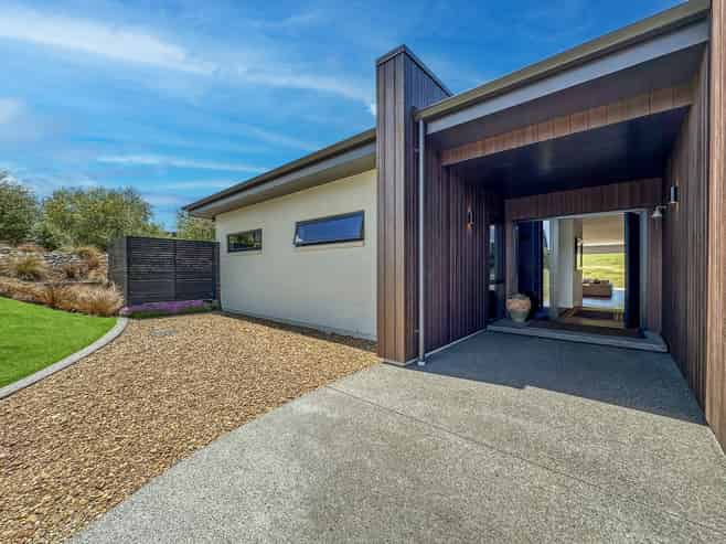 14 The Fairways, Kinloch