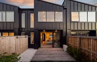 3/9 Marcroft Street, Woolston
