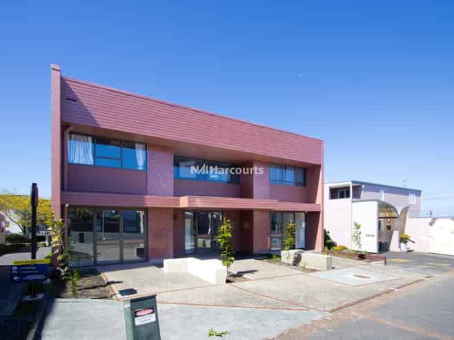 Character Retail on Hinemoa