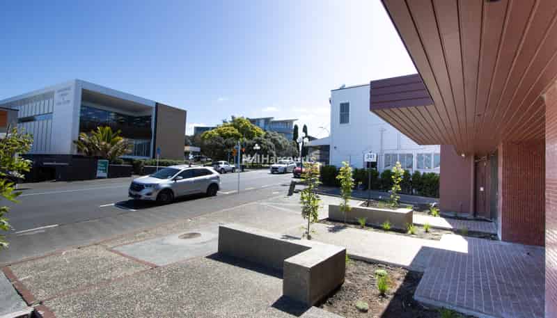 Office/231 Hinemoa Street, Birkenhead