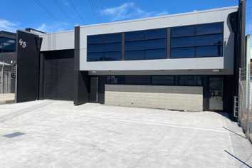 High Quality, Fully Refurbished Warehouse & Office