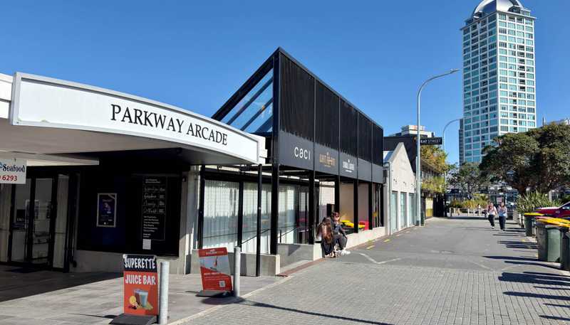 Shop 1/56-60 Hurstmere Road, Takapuna