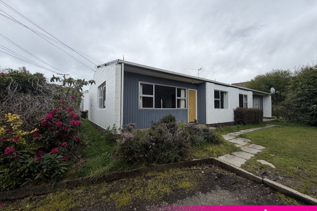 Cosy, Comfortable & Ready to Call Home! 1
