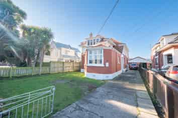 71 Prince Albert Road, Saint Kilda